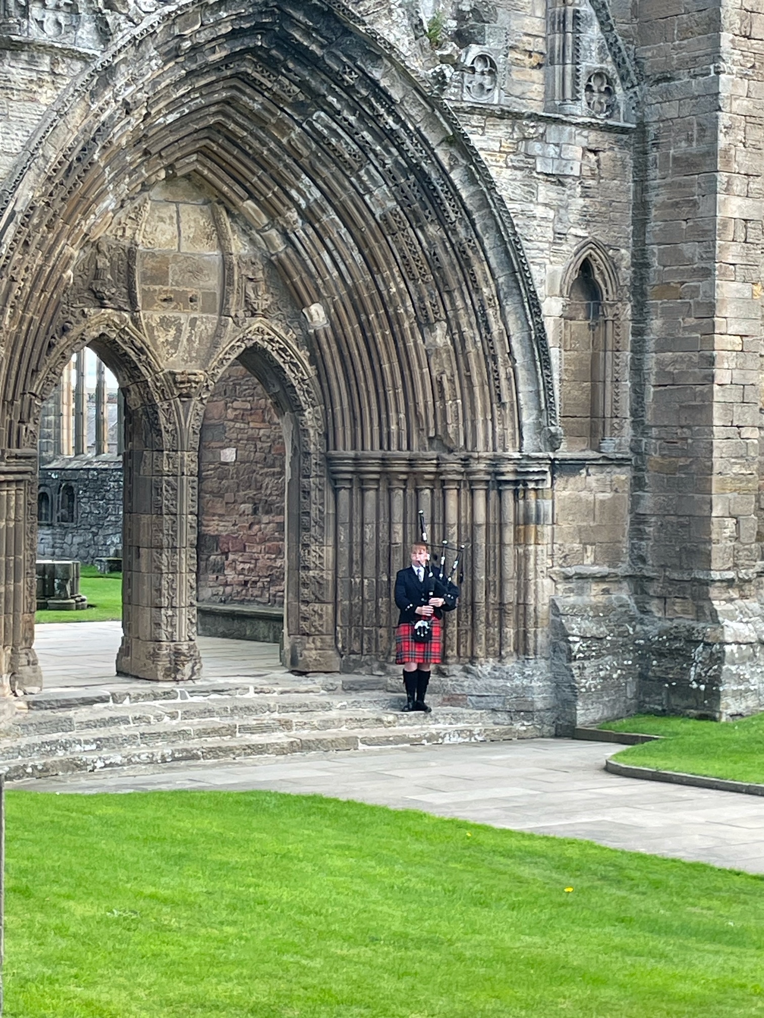 Elgin Cathedral Piper