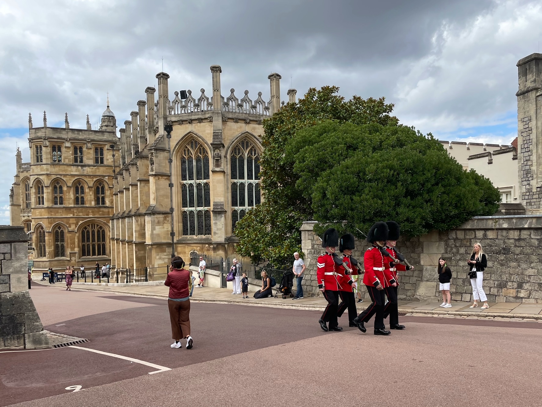 Soldiers St. George's Chapel