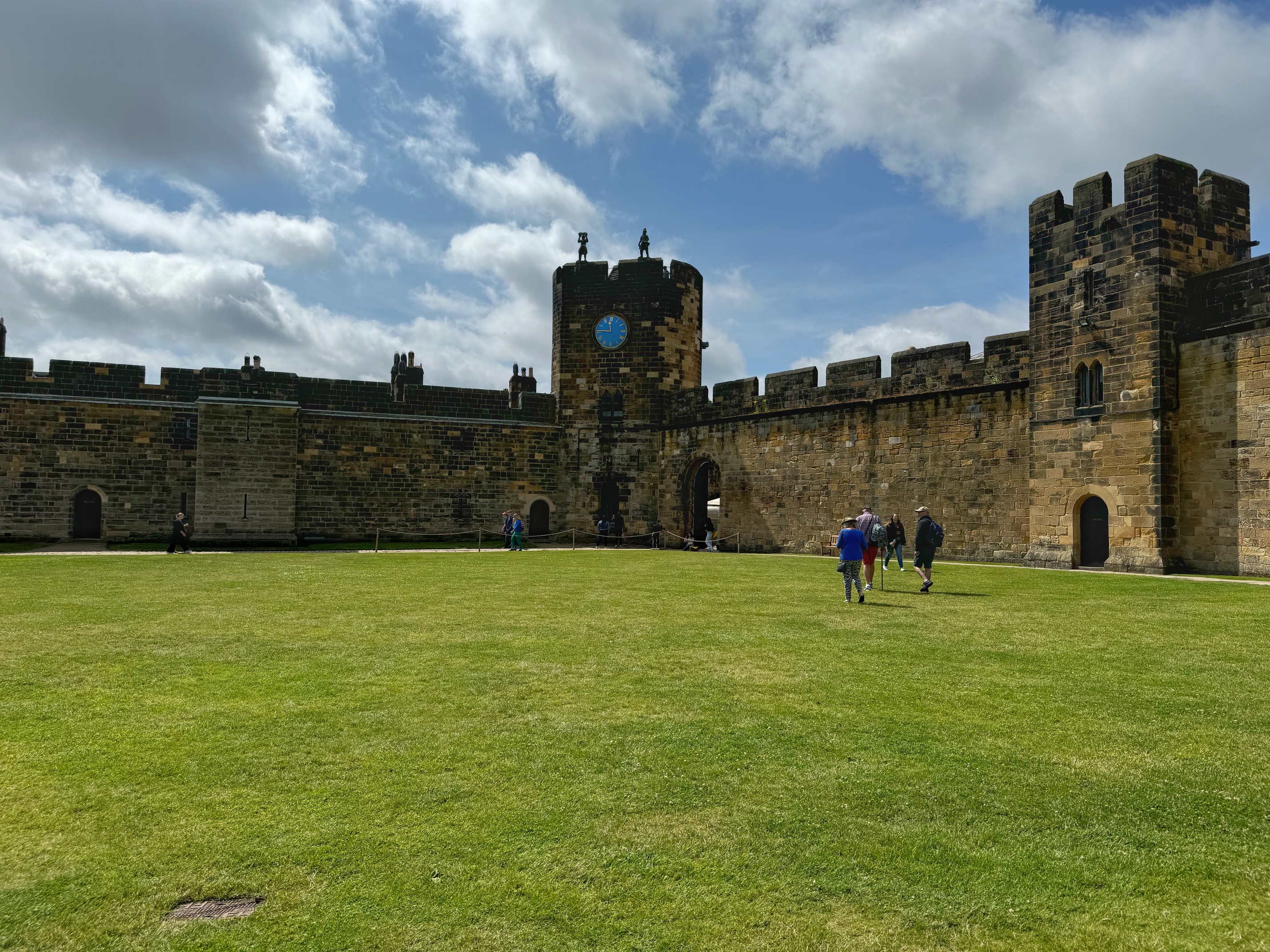 Alnwick Castle 3