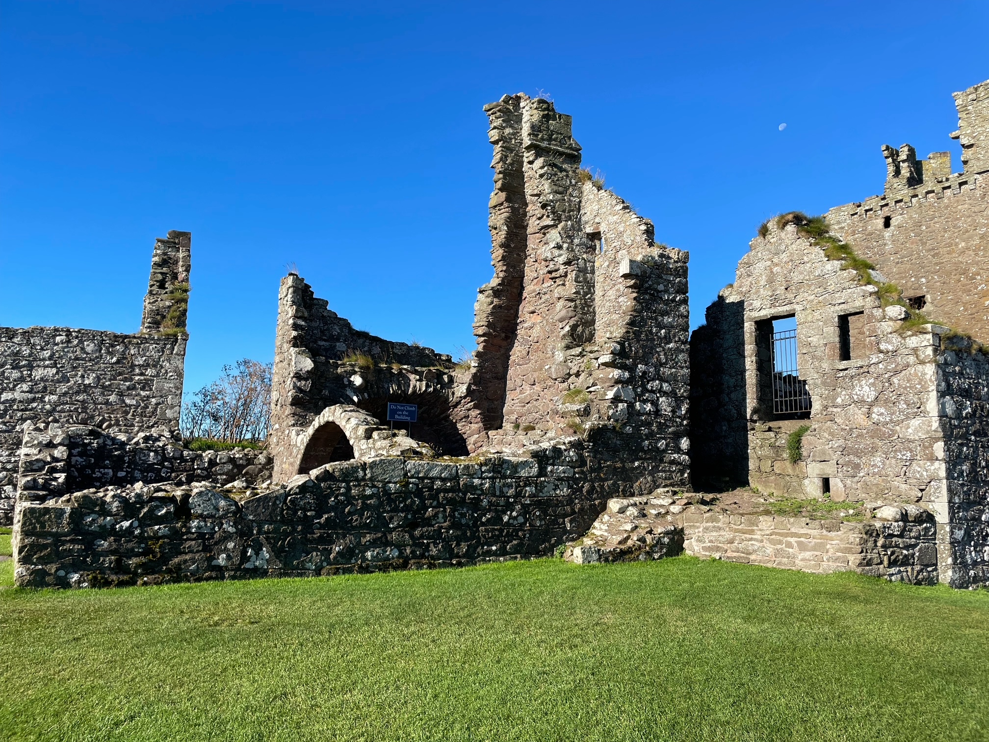 Dunnottar Castle 3