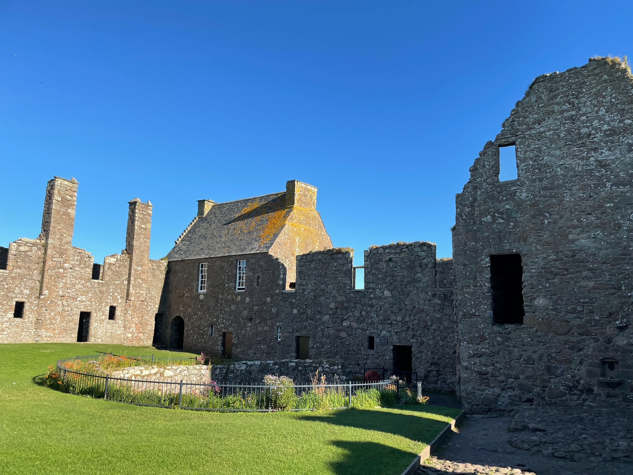 Dunnottar Castle 6